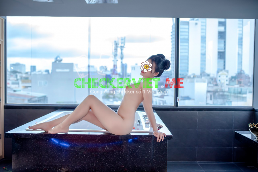 Linh-Dang-70db8f57dfd4dac1b.png