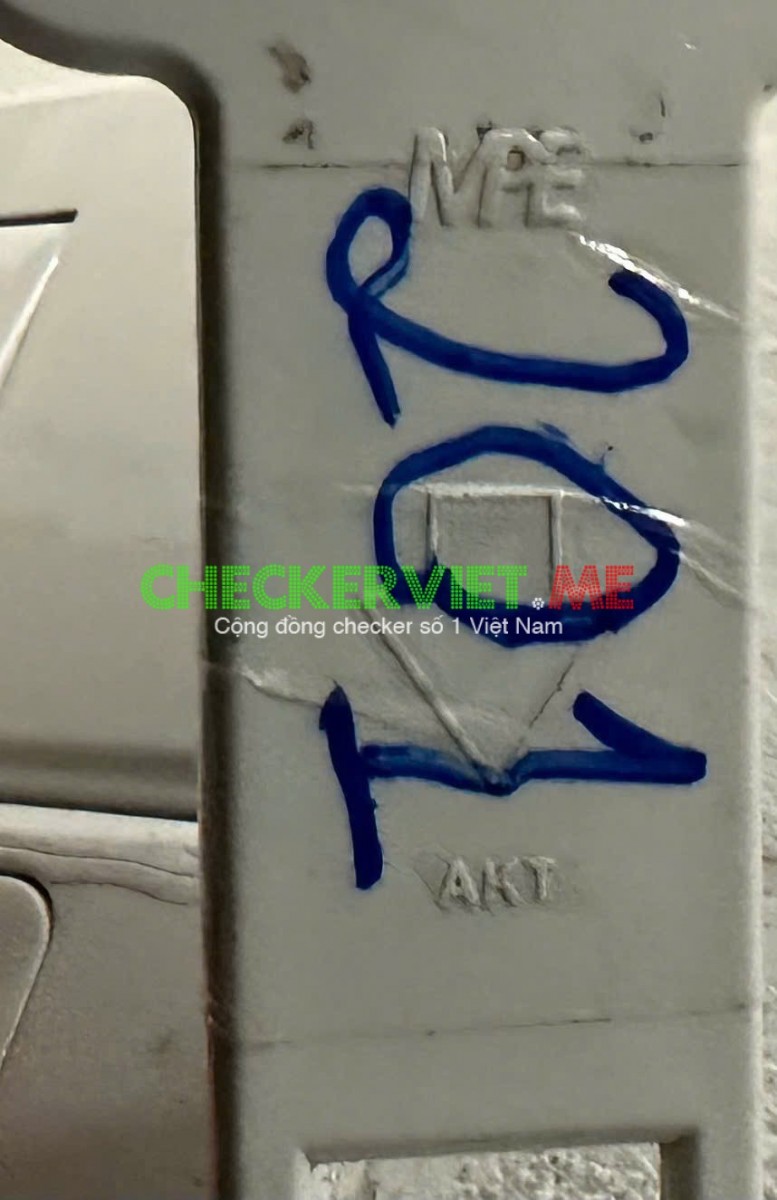 z6492977901438_058851efa674bed2535f915f8bc3f7abdcbcc8fe90e15443.jpg